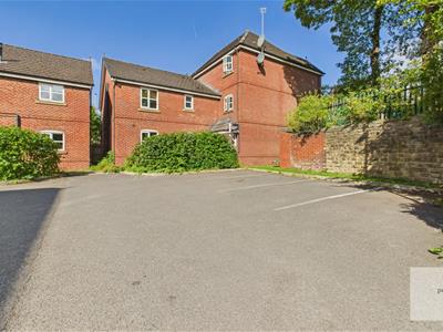 Scholars Way, Chesham, Bury